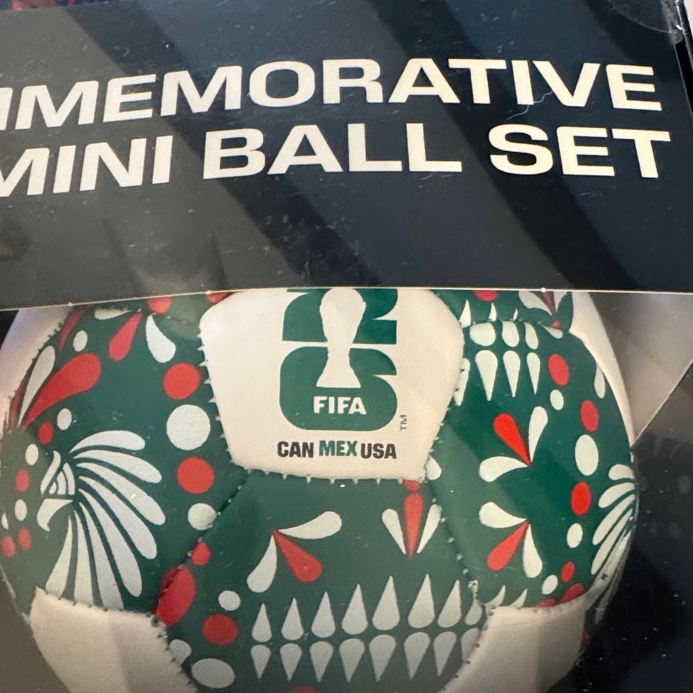 Official FIFA World Cup Commemorative Mini Ball Set - Multicolor - Picture 11 of 11